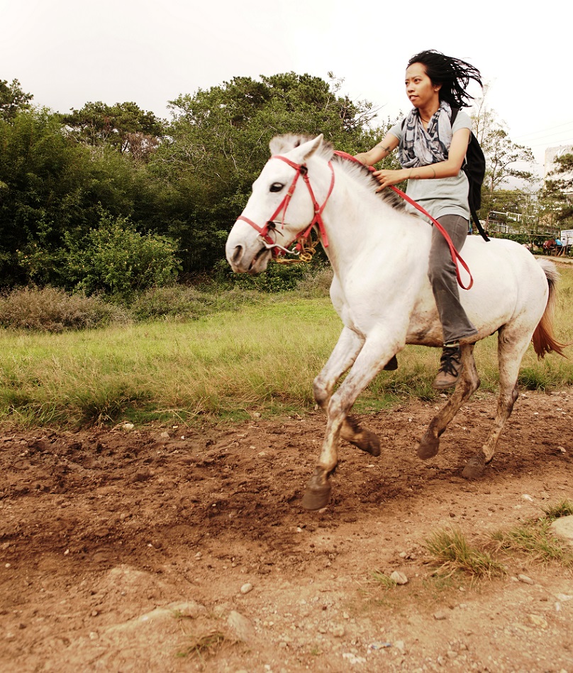 Solana Perez, the horsewoman