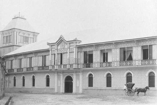 Colegio San Juan de Letran, Manila (ca. 1880). Photo by Rafael Minuesa from Flickr.V