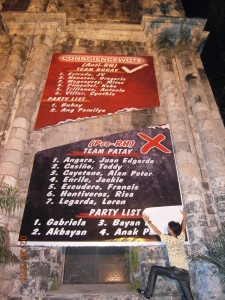 The “Conscience Vote” poster in a Bacolod church. Photo from COMELEC. 