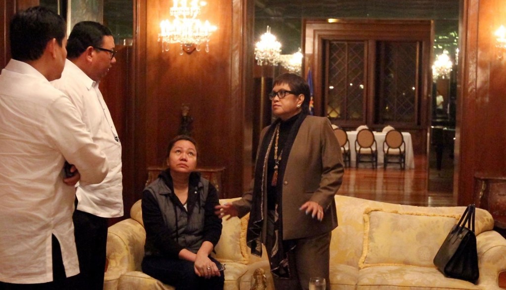 Businesswoman Janet Lim-Napoles, seen here with counsel  Lorna Kapunan at Malacañan Palace after she surrendered to President Benigno S. Aquino III Aug, 28, 2013, is among those expected to be named in a plunder complaint to be filed by the Department of Justice.  (Photo by: Rodolfo Manabat / Malacañang Photo Bureau / PCOO).
