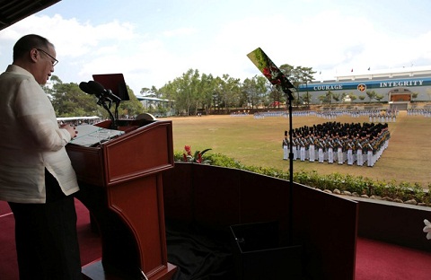 President Benigno S. Aquino III delivers his Commencement Address during the 110th Commencement Exercises of Philippine Military Academy (PMA) Sundalong Isinilang na may Angking Galing at Lakas, Handang Ipaglaban ang Bayan (Sinaglahi) Class of 2015 at the Fajardo Grandstand, Borromeo Field, Fort General Gregorio del Pilar in Baguio City on Sunday (March 15, 2015). 