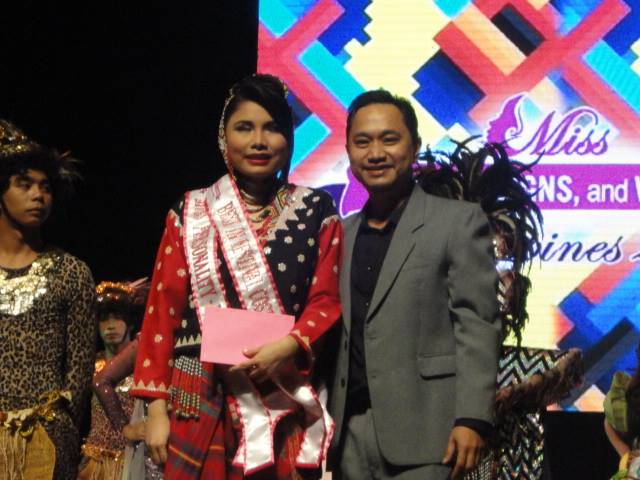 Czarinah Mercado in her festival costume during the awarding ceremony of Miss Philippines on Wheels, Signs and Vision 2013.
