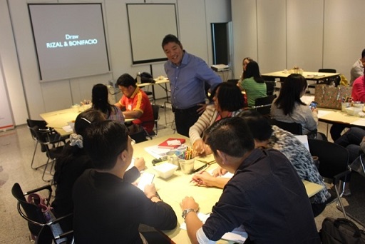 Historian Ambeth Ocampo interacting with  public school history teachers during a workshop he conducted at Ayala Museum. Photos courtesy of Ayala Foundation Inc.