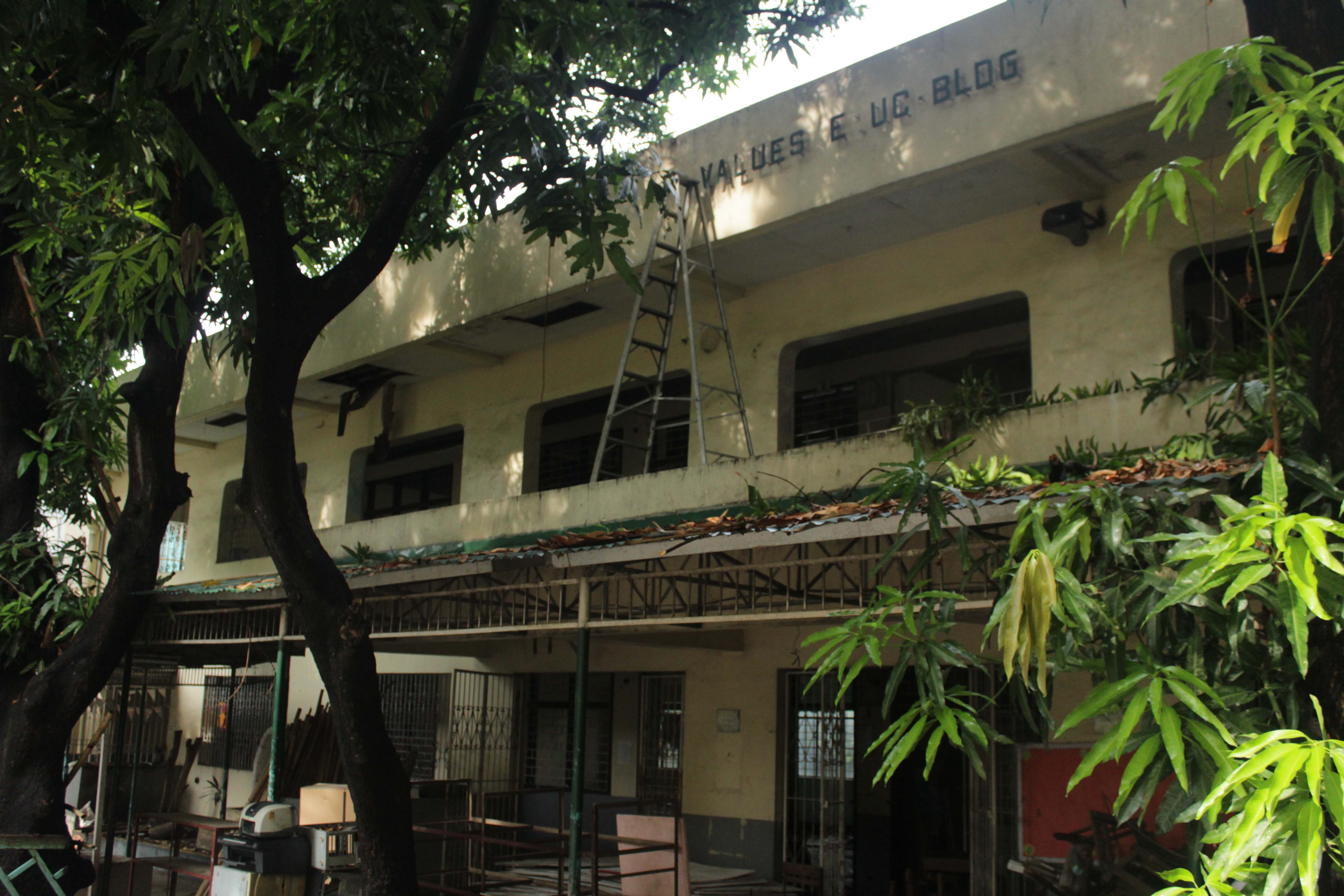 The Values Education building of the Pedro E. Diaz High School is transected at its northwest portion. Demolition of the structure began last May.