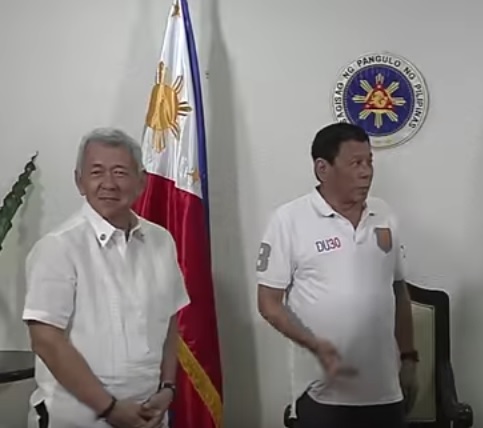 Foreign Secretary Perfecto Yasay, Jr. with President Duterte