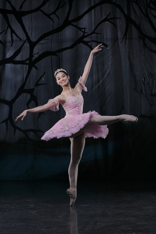Dawna Mangahas as the Sugar Plum Fairy. Brisk and flashy in the solo variations