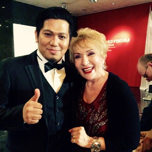2.Baritone Zip de Guzman with Romanian diva Nelly Miricioiu after a masterclass. He learns something from everyone before and after a performance.