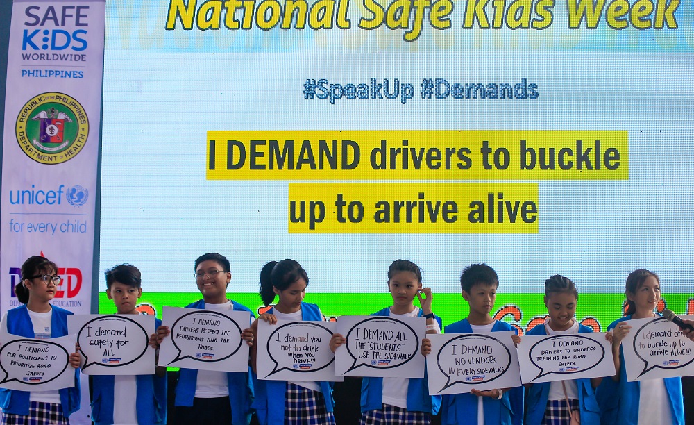Student road safety advocates from Paranaque #SpeakUp their#Demands on road safety.