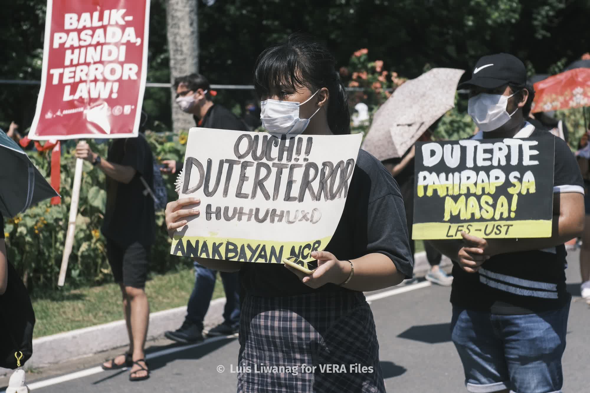 Despite ban, voices of dissent ring loud and clear SONA 2020 1/19  Photos by Luis Liwanag