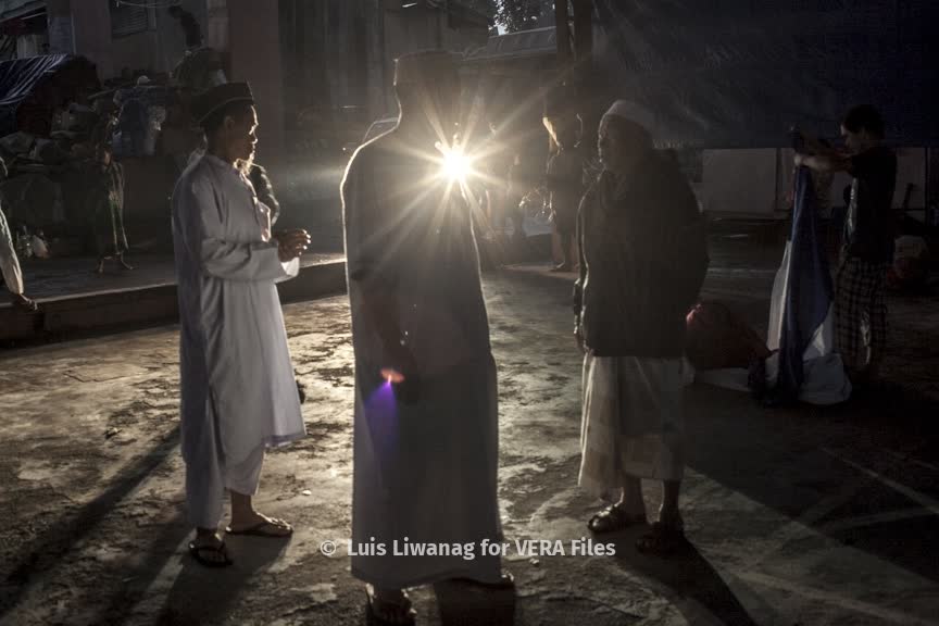 PHOTOS: Prayers of thanks in the midst of war 1/17 Photo by Luis Liwanag