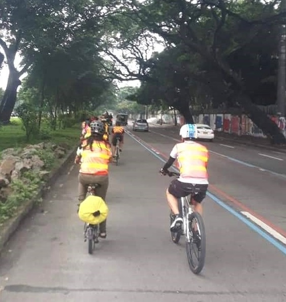 Biking is a healthy option that can help ease road congestion, say advocates. Photo courtesy of Kalyetista