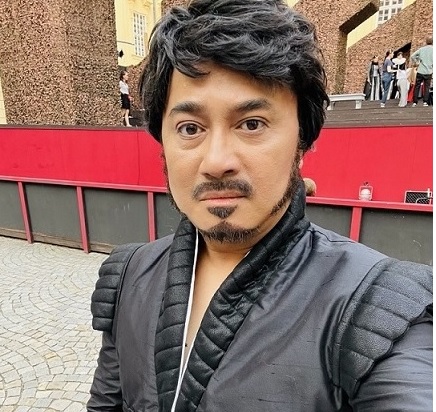 Vienna newspapers hail Arthur Espiritu's Don Carlo - Vimarsana News