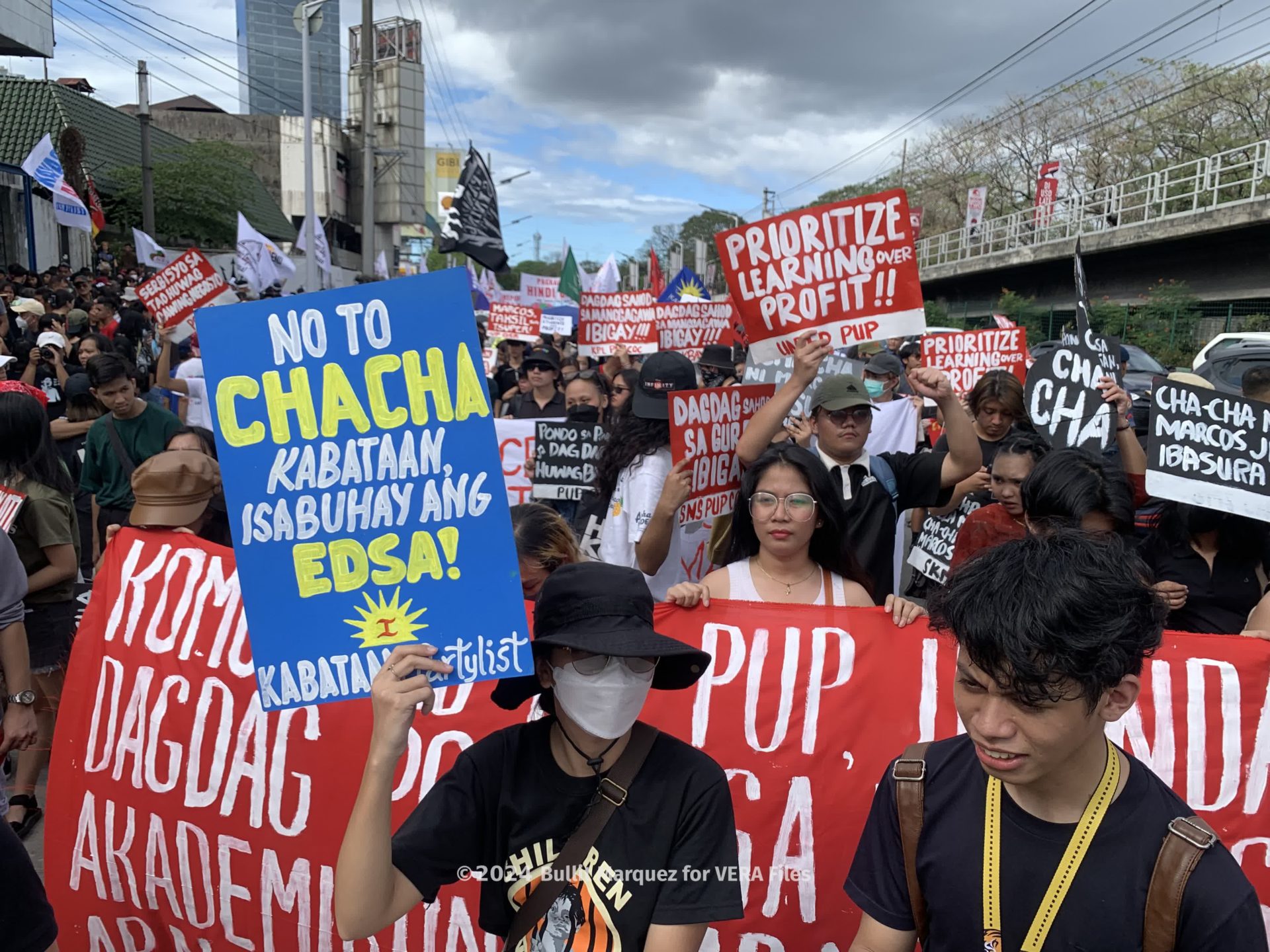 Slogans and placards at the rally showed strong opposition to attempts to change the Constitution that was passed in 1987 following the 1986 restoration of democracy in the country. 5/10 Photo by Bullit Marquez for VERA Files
