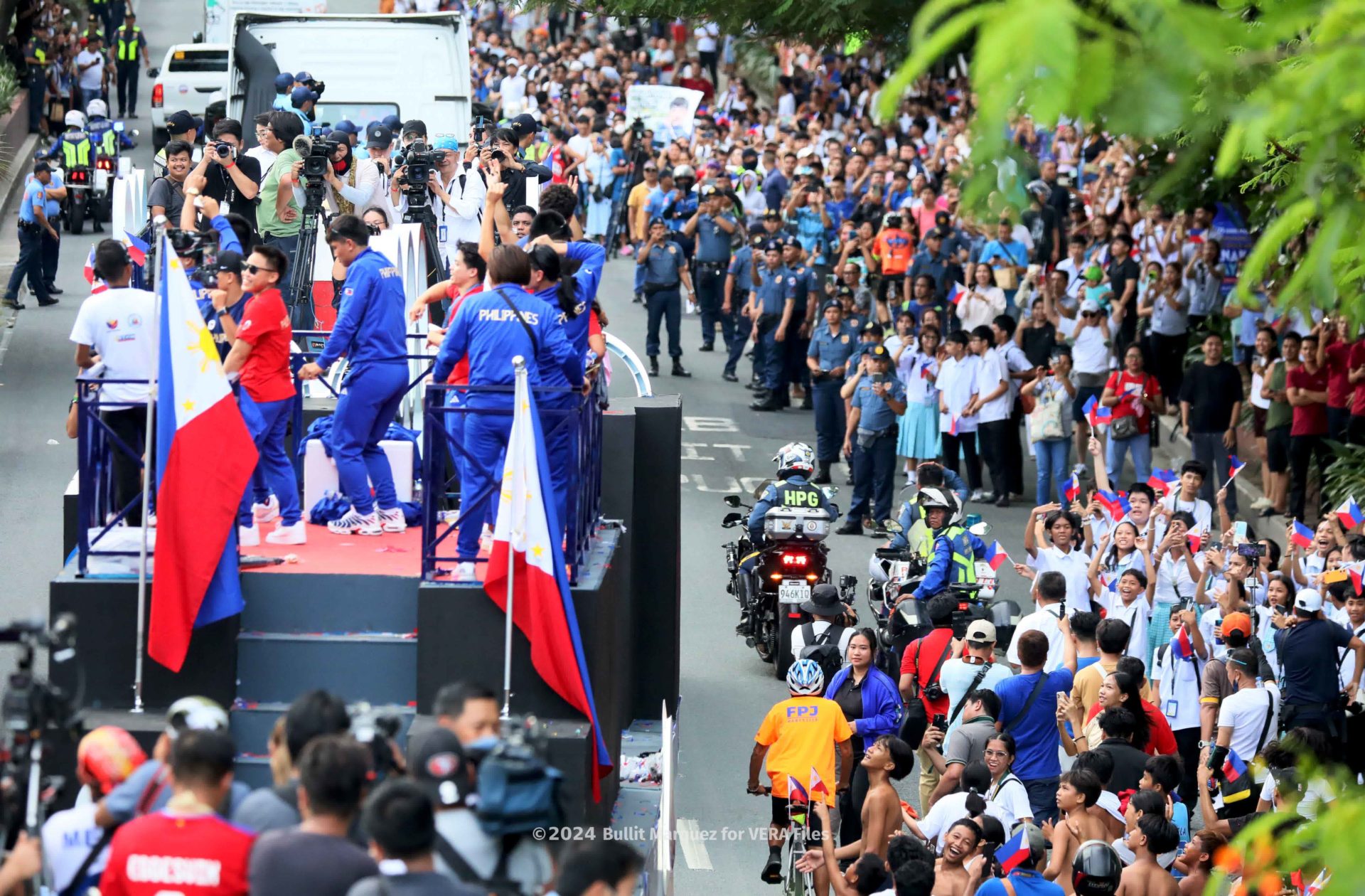 5/18 Heroes’ welcome for Olympians Photo by Bullit Marquez