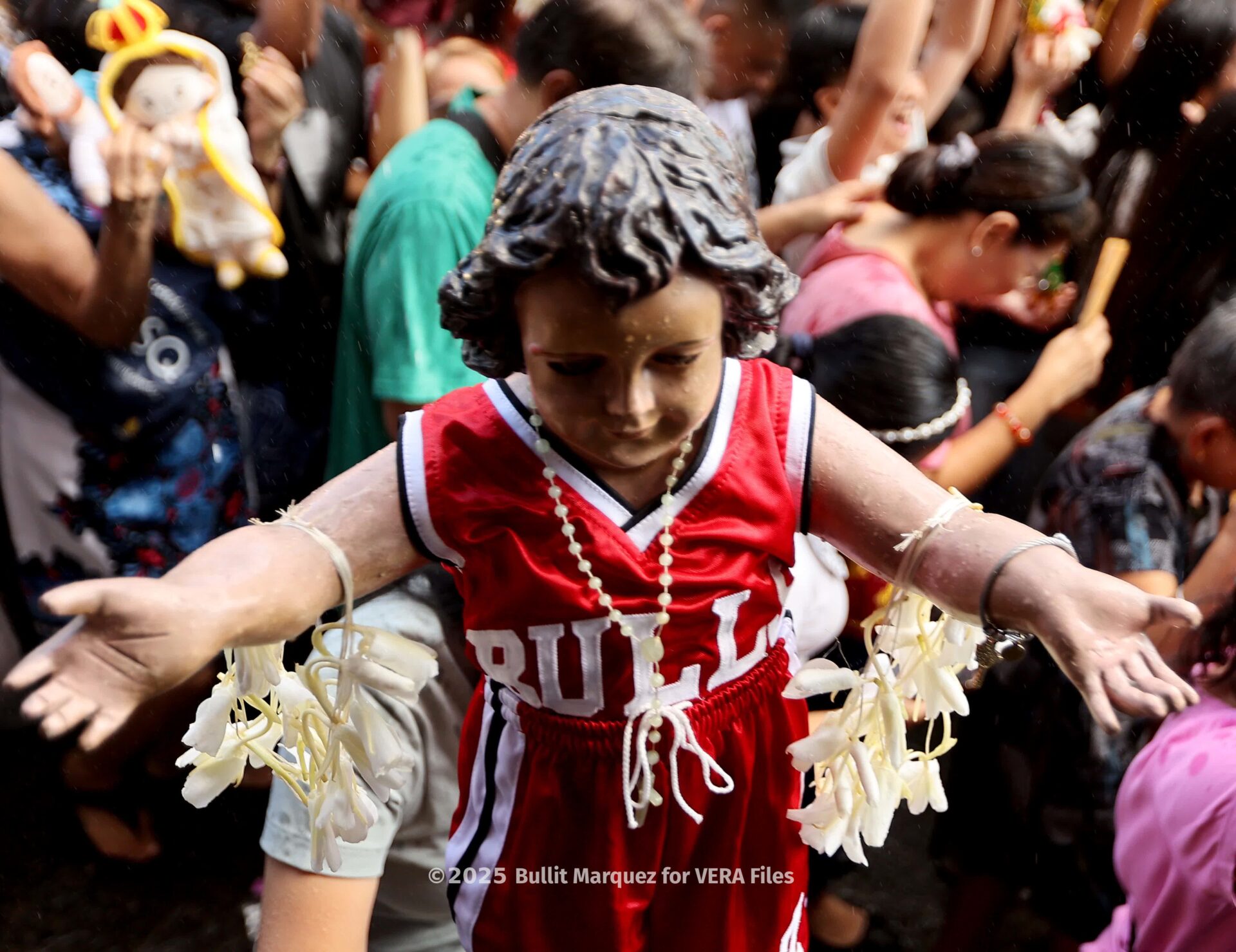 Love and devotion for the Child Jesus. Photo by Bullit Marquez 7/10