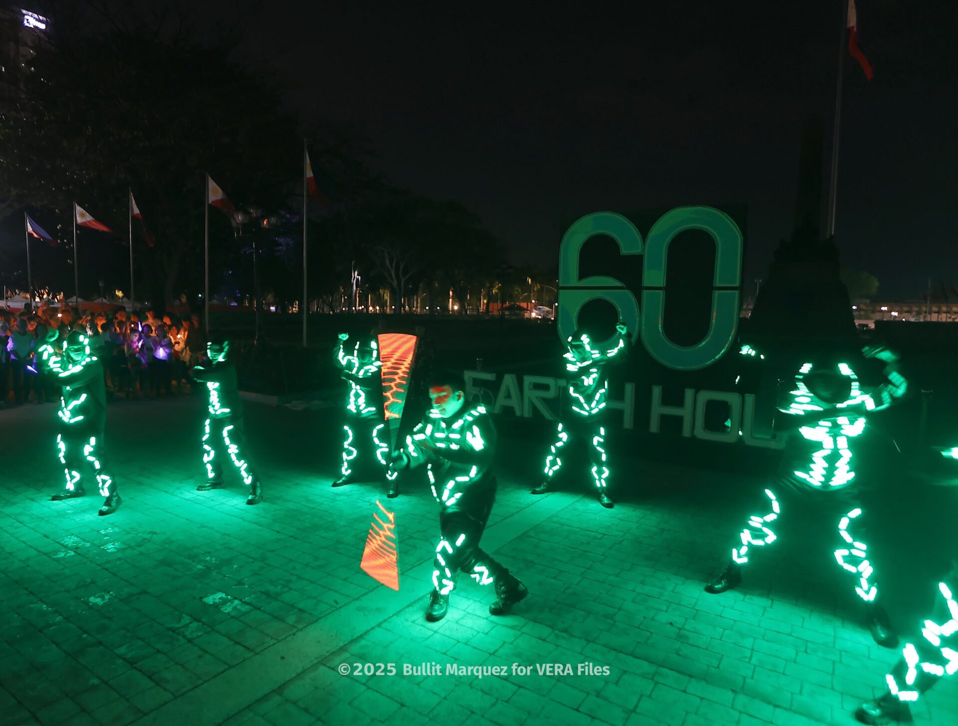 4/12 Earth Hour 2025  Photos by Bullit Marquez