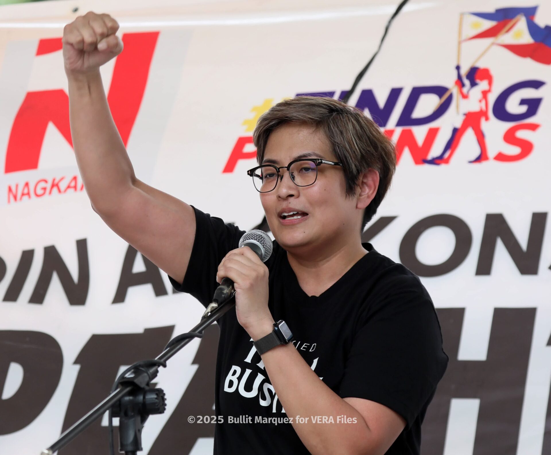 Angry messages to the senator-judges Photo by Bullit Marquez for VERA Files 6/12