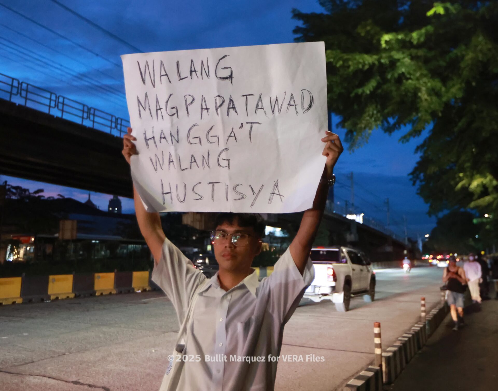 11/15 Trillion peso march’s message: Parusahan ang nangurakot. Photo by Bullit Marquez for VERA Files