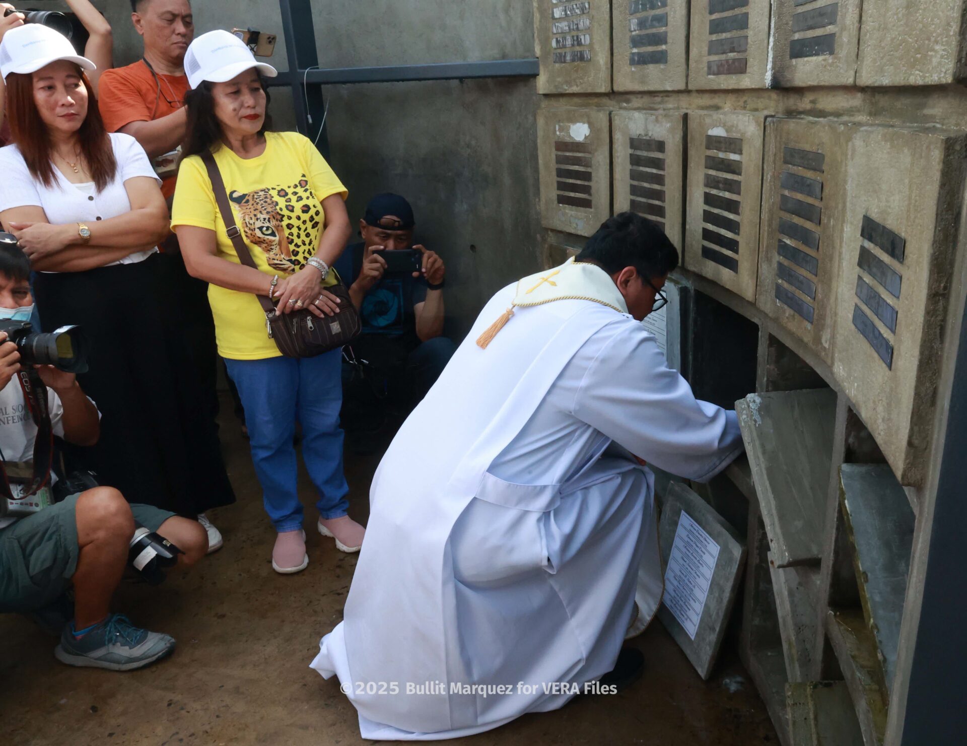 EJK victims inurnment - Photo by Bullit Marquez - 6/14 