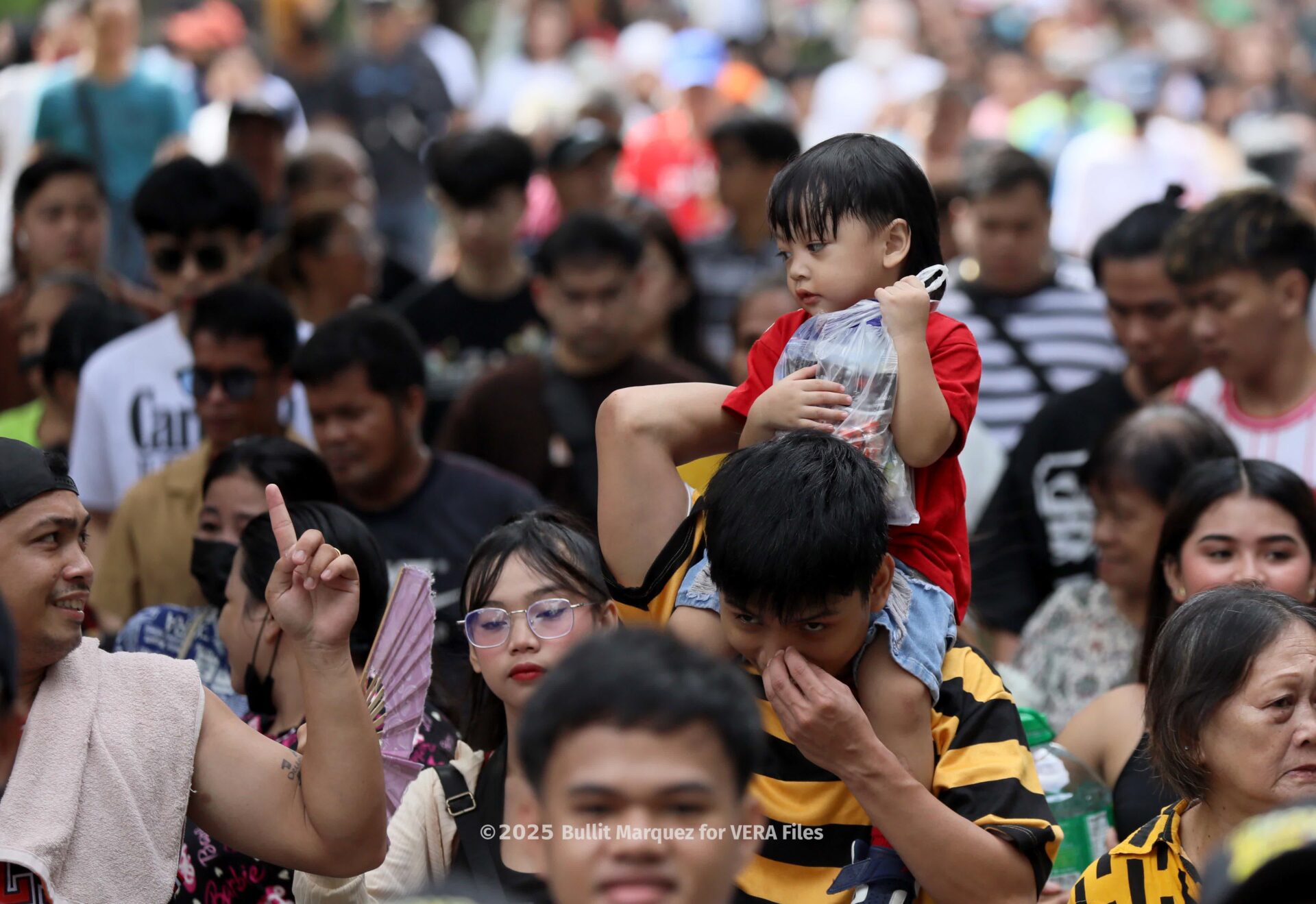 Manila North cemetery. Photo by Bullit Marquez for VERA Files
