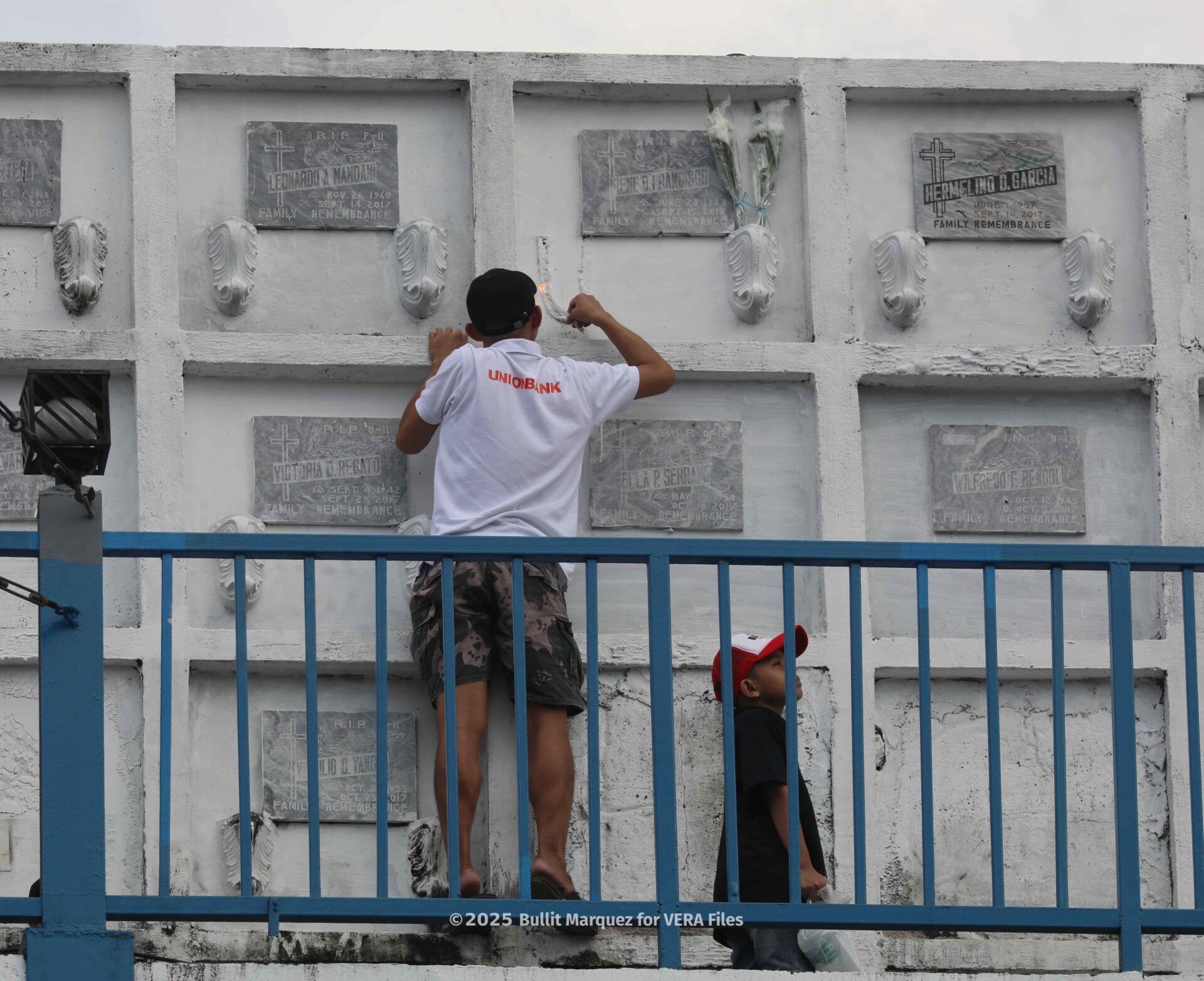 Manila North cemetery. Photo by Bullit Marquez for VERA Files
