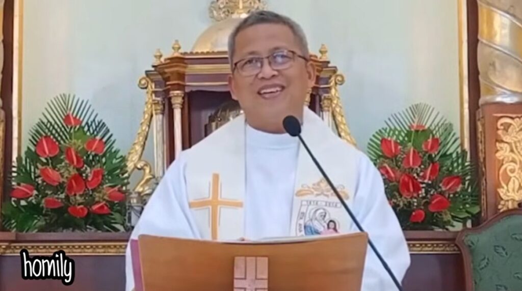 Priests who defend Duterte from the pulpit