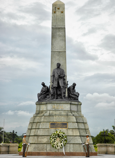 082619_VERA FILES FACT CHECK School textbooks enshrine Jose Rizal as national hero NEEDS CONTEXT.png