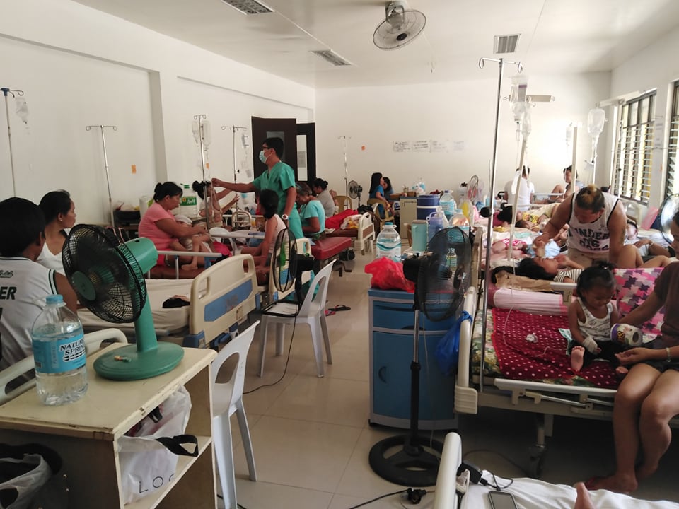 Photo 1. A room full of dengue patients at the Eastern Samar Provincial Hospital (ESPH)..jpg