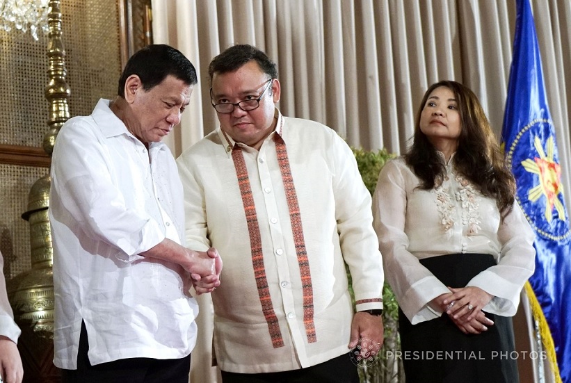 Harry Roque oathtaking.jpg