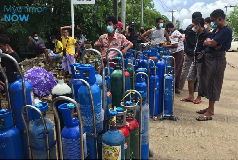 Civilians queuing for oxygen at a privately-owned oxygen plant on July 11. Photo by Myanmar Now..jpg
