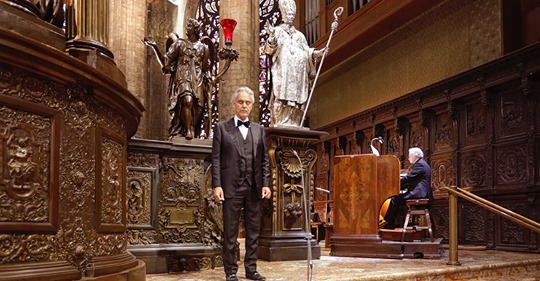 bocelli at milan cathedral one For thumbnail.jpg