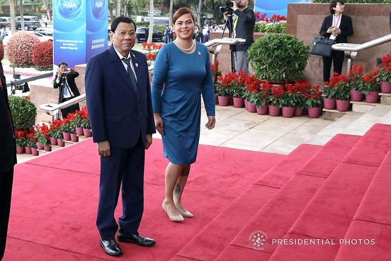 Pres. Duterte and Sara in Hainan China April 10 2018 Baoa conference.jpg